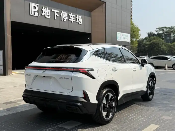Jetour Shanhai L6 2024 Model 1.5TD DHT ULTRA – фото 6