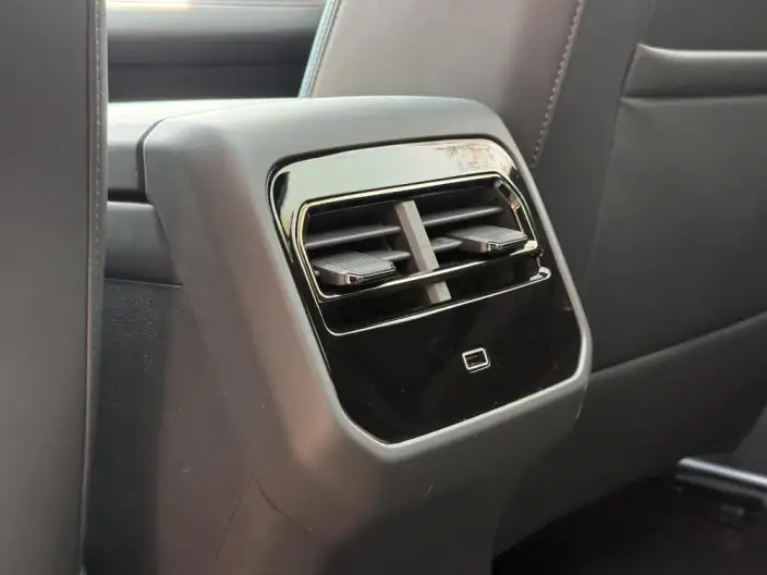 Jetour Shanhai L6 2024 Model 1.5TD DHT ULTRA – фото 9