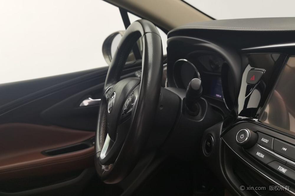 Buick Envision Модель 2018 года 20T 2WD Elite – фото 11