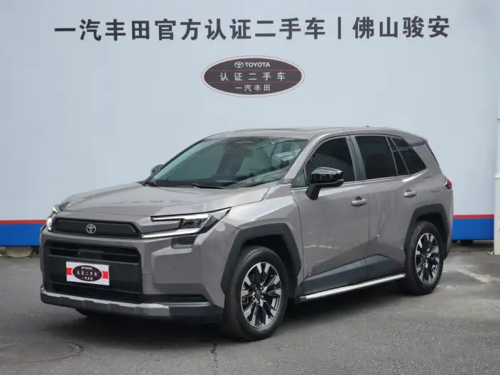 Toyota RAV4 2026 Model Hybrid 2.0L 2WD Deluxe Edition