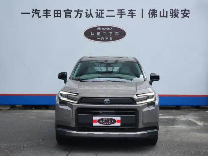 Toyota RAV4 2026 Model Hybrid 2.0L 2WD Deluxe Edition