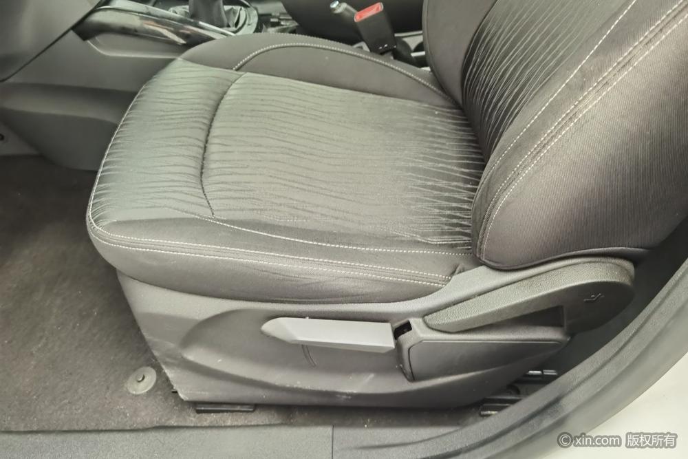 EcoSport 2013 модификация 1.0L GTDi Manual Prestige – фото 18