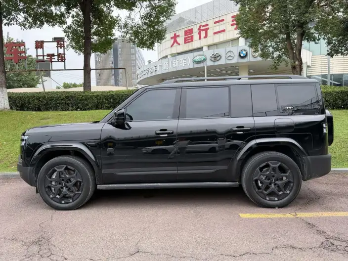 Titan 7 PHEV 2025 Model 190KM 4WD Ultra Edition