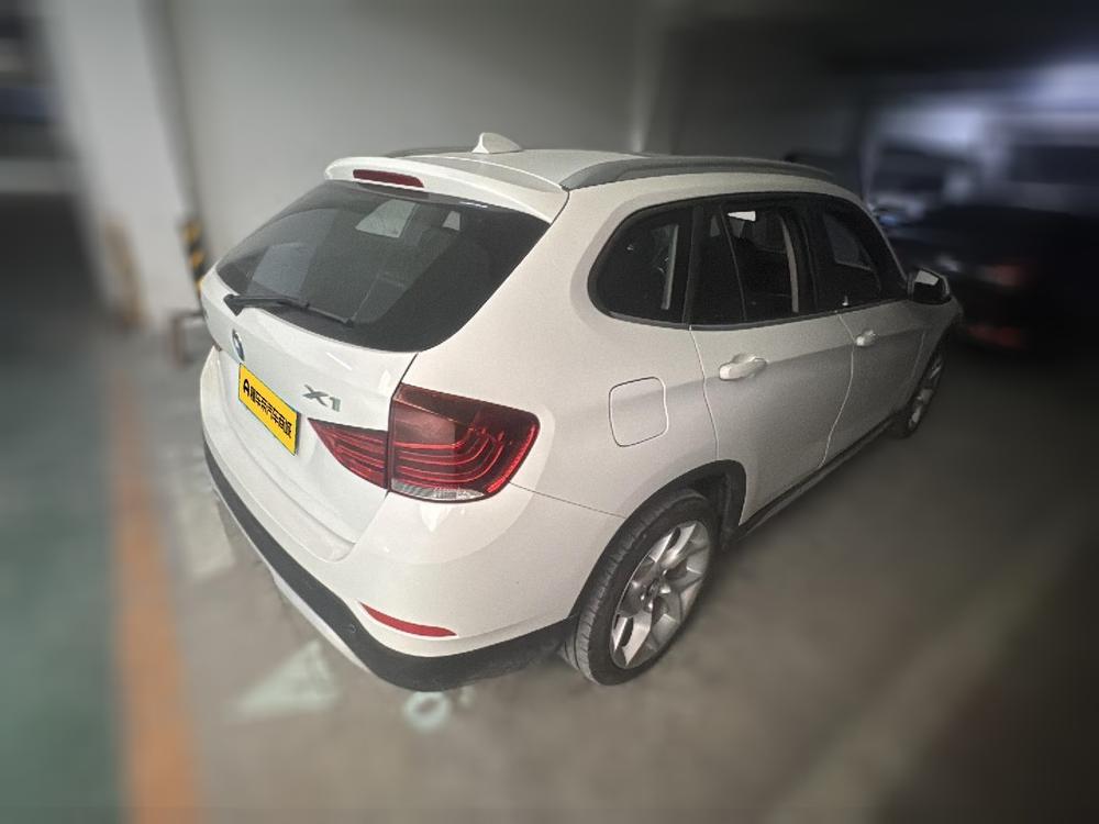 BMW X1 2014 модификация xDrive28i X Design Set – фото 2