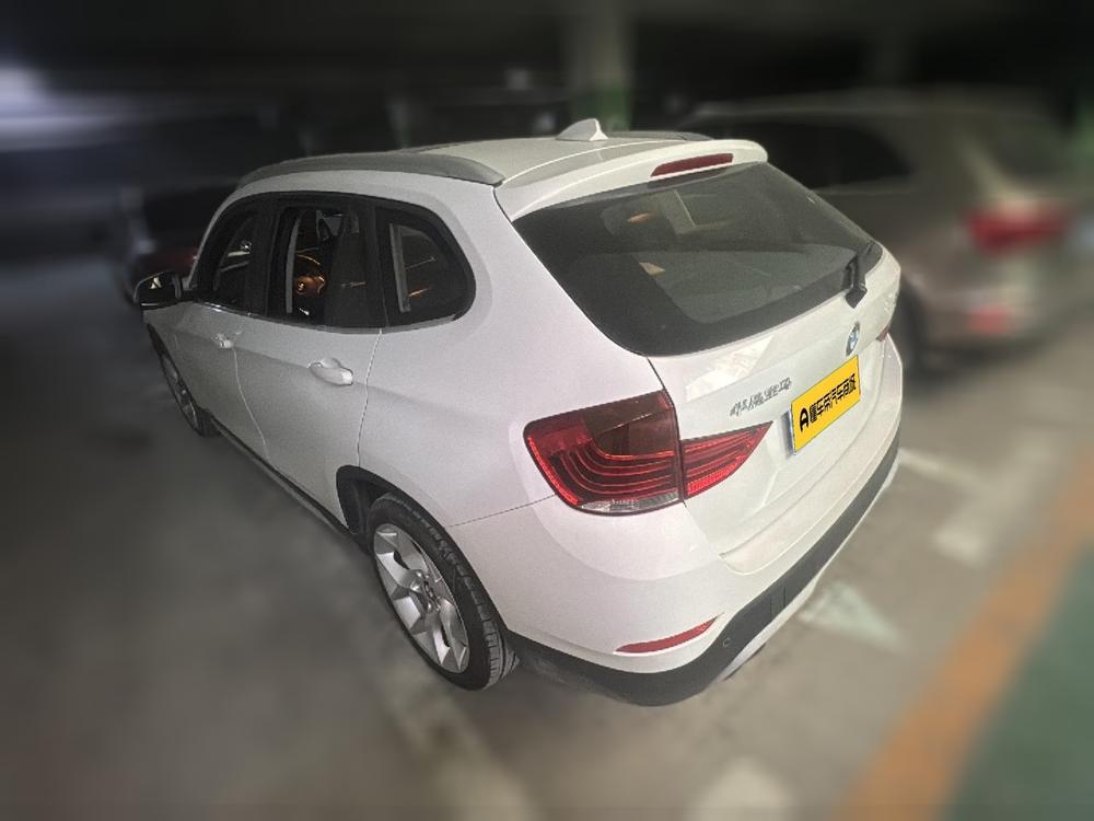 BMW X1 2014 модификация xDrive28i X Design Set – фото 4