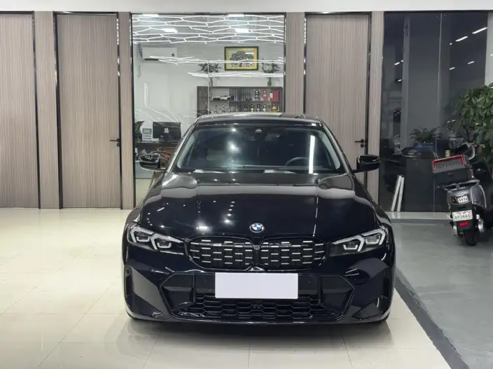 BMW 3 Series 2023 Model 325Li M Sports Night Set – фото 2