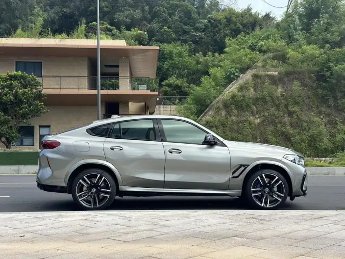 BMW X6 M 2023 Model X6 M Thunder Edition – фото 7