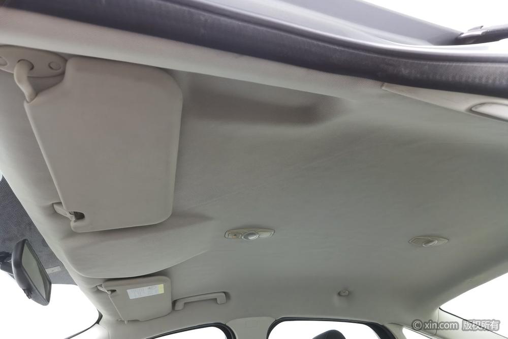 Ford Focus Sedan 2012 1.6L Automatic Comfort – фото 21