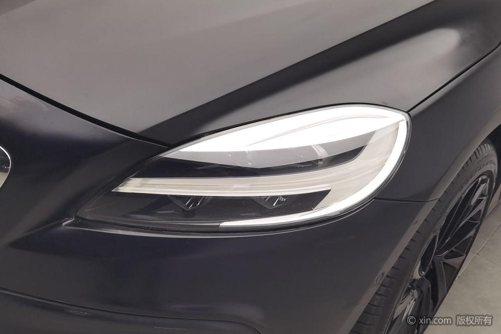 Volvo V40 2017 модификация Cross Country T3 Smart Elegance Edition – фото 7