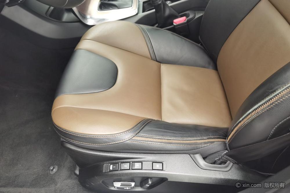 Volvo V40 2017 модификация Cross Country T3 Smart Elegance Edition – фото 18