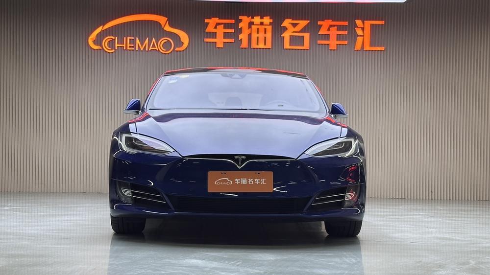 Model S 2016 модификация 90D – фото 2