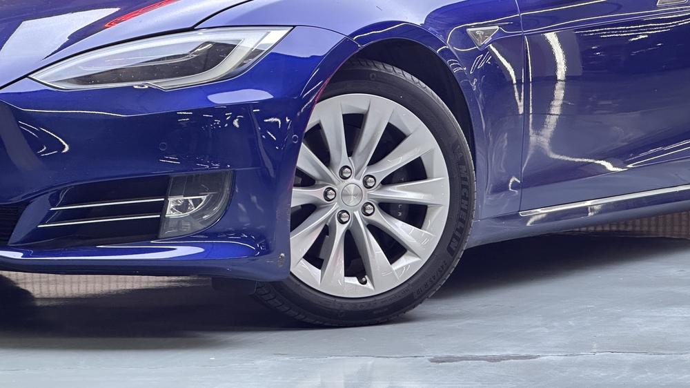 Model S 2016 модификация 90D – фото 7