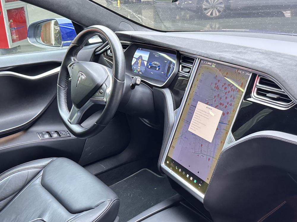 Model S 2016 модификация 90D – фото 15