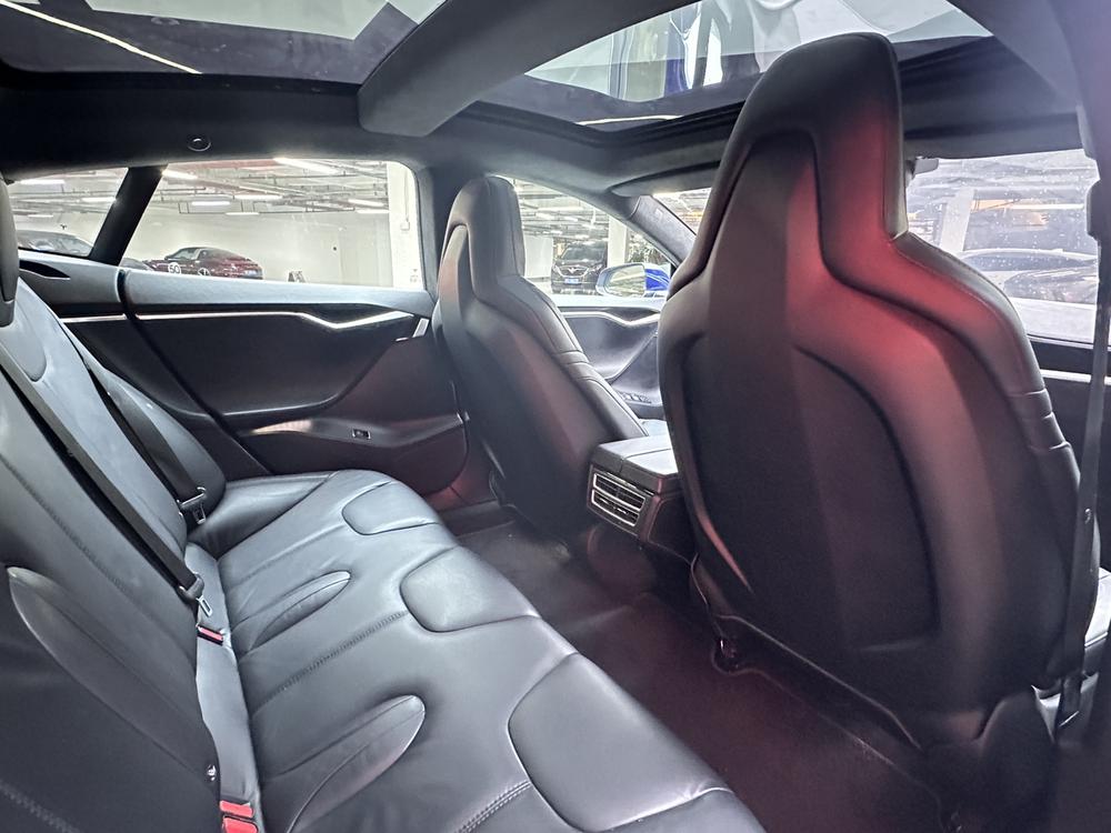 Model S 2016 модификация 90D – фото 21