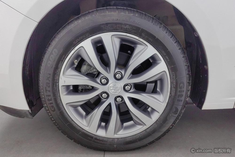 Buick Excelle Модель 2021 года комплектация 1.3T автоматическое Lite Hybrid Elite – фото 5