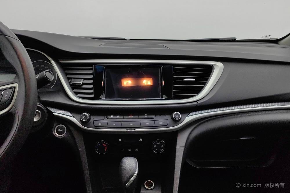 Buick Excelle Модель 2021 года комплектация 1.3T автоматическое Lite Hybrid Elite – фото 11