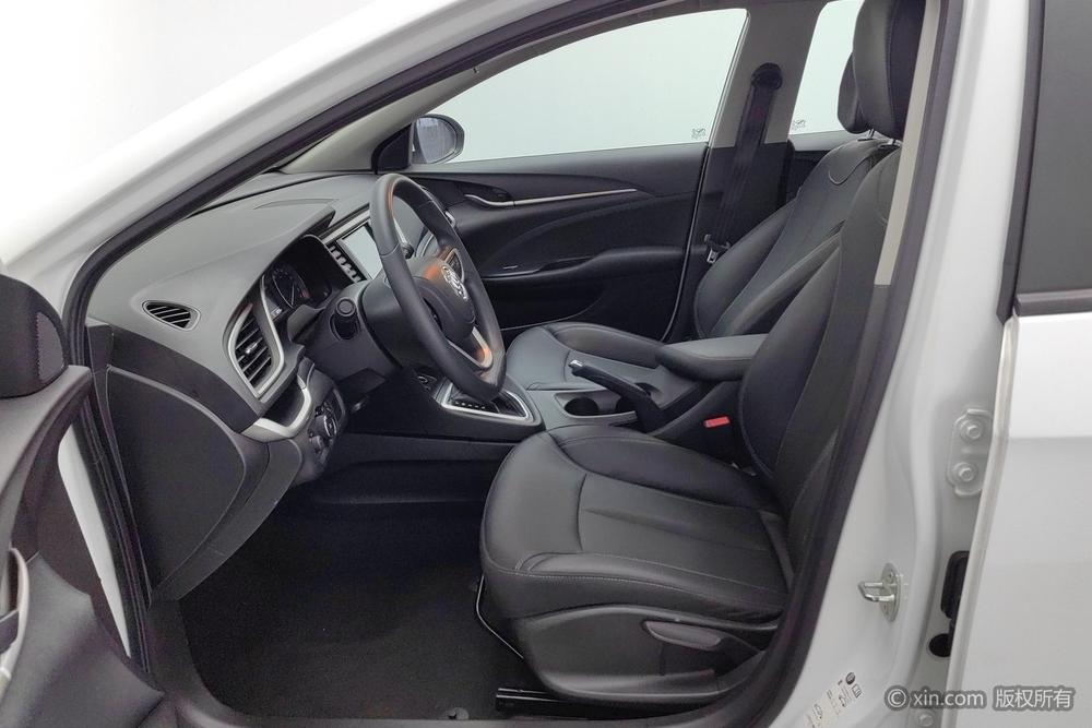 Buick Excelle Модель 2021 года комплектация 1.3T автоматическое Lite Hybrid Elite – фото 18