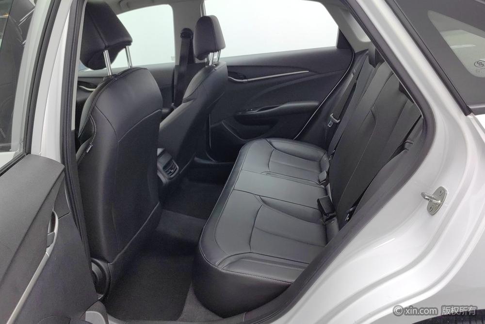 Buick Excelle Модель 2021 года комплектация 1.3T автоматическое Lite Hybrid Elite – фото 20