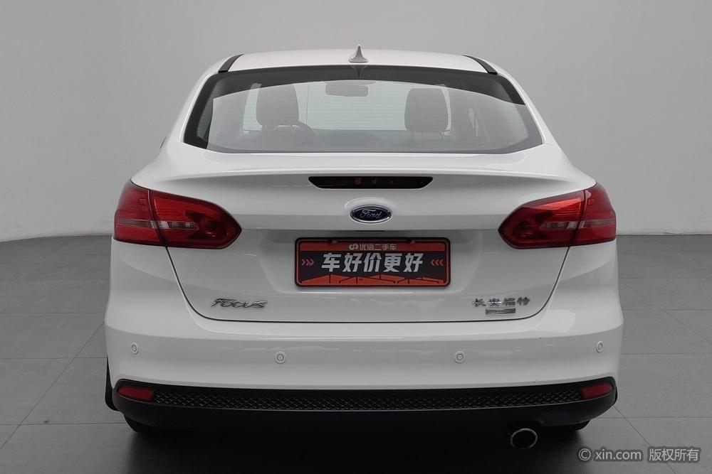 Ford Focus 2017 модификация Тройная литиевая батарея кузов EcoBoost 180 Automatic Elite – фото 3