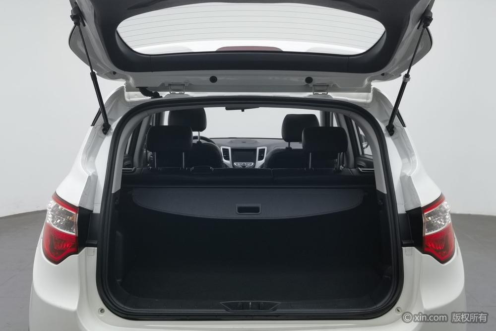 Changan CS35 2015 модификация 1.6L Manual Luxury National IV – фото 23