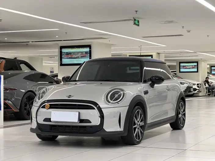 MINI 2022 Model 1.5T COOPER The Coopers Memorial Edition – фото 1