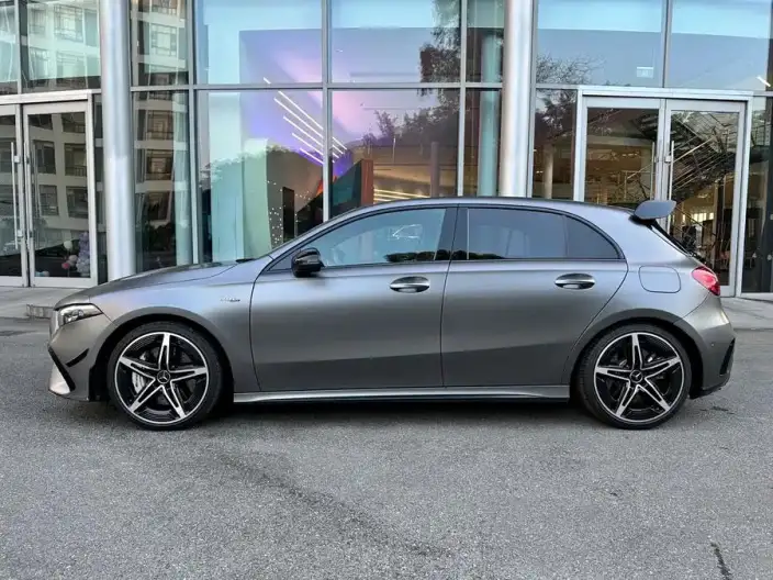 Mercedes-Benz A-Class AMG Imported 2025 Model AMG A 35 4MATIC – фото 3