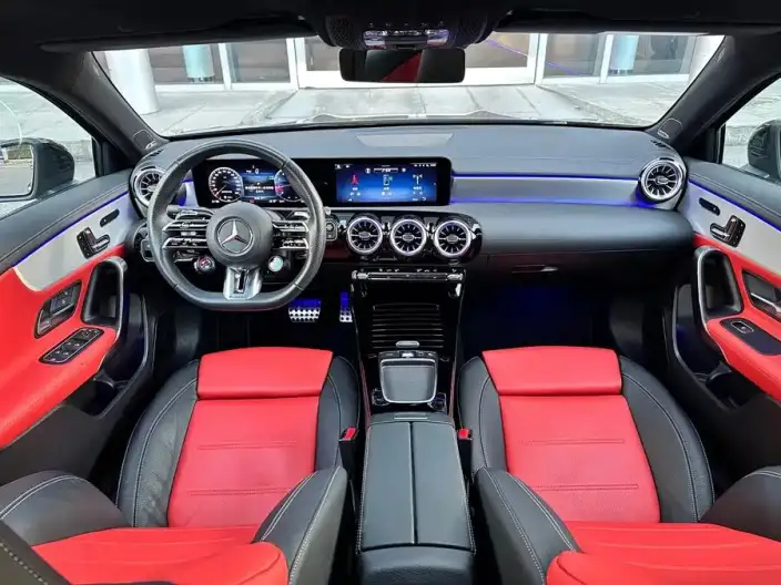 Mercedes-Benz A-Class AMG Imported 2025 Model AMG A 35 4MATIC – фото 9