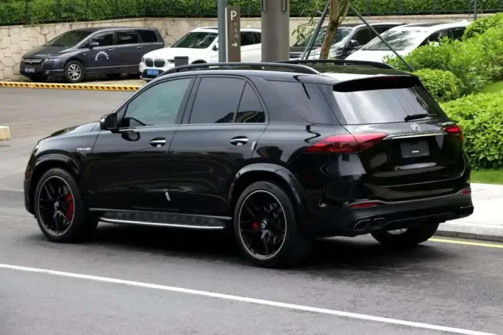 Mercedes-Benz GLE AMG 2024 Model AMG GLE 63 S 4MATIC+ – фото 4