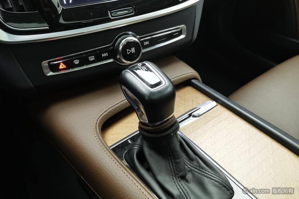 Volvo S90 2019 T5 Intelligent Refined – фото 15