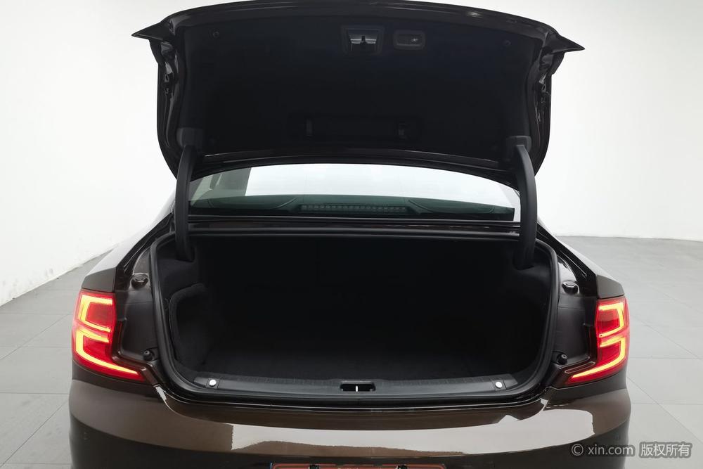 Volvo S90 2019 T5 Intelligent Refined – фото 23