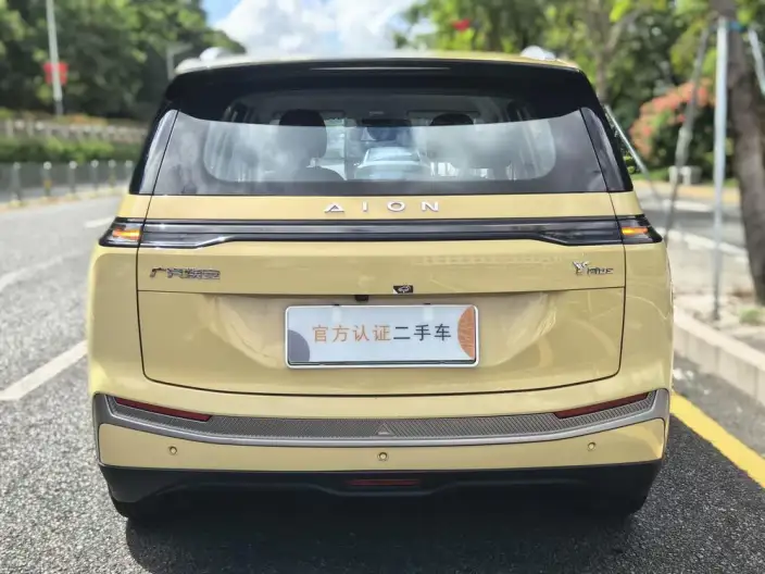 AION Y 2023 Model Plus 510 Lexiang Edition – фото 6