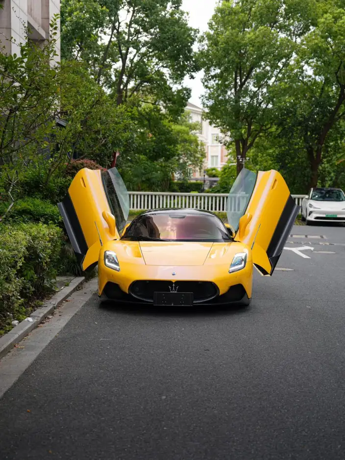 Maserati MC20 2021 Model 3.0T Standard Edition – фото 7