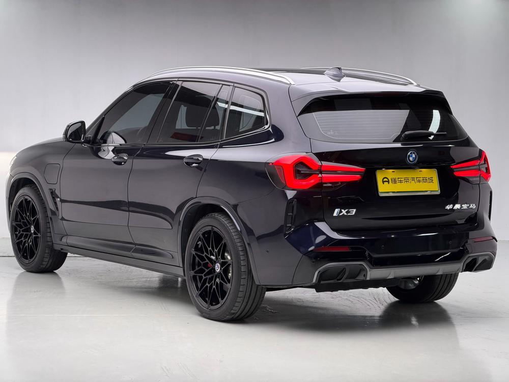 BMW iX3 2024 Pioneer – фото 5