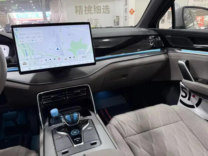 BYD Tang DM 2025 Model DM-i 115KM Zunrong Model – фото 8