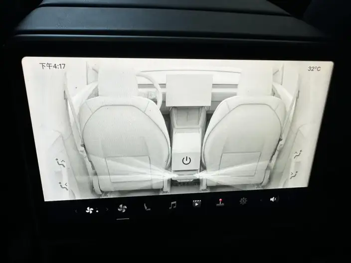 Model Y 2025 Model Rear-wheel drive version – фото 10