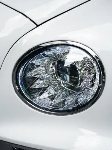 Continental Flying Spur 2022 Model 4.0T V8 Standard Edition – фото 6
