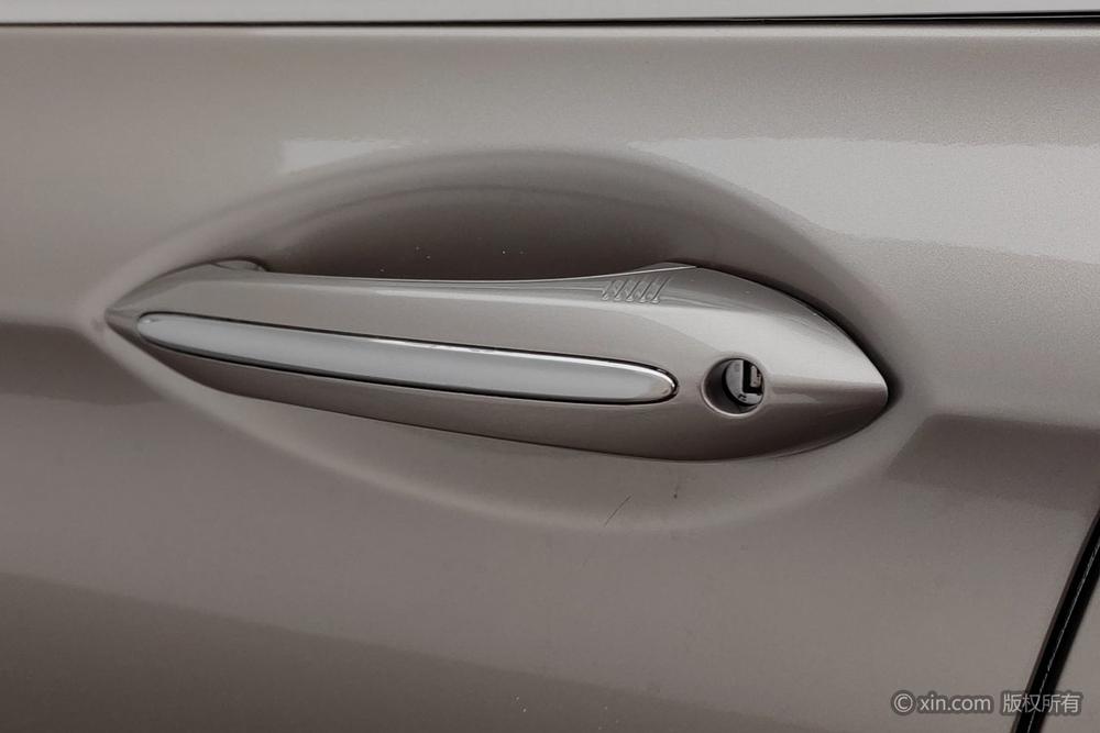 BMW 7 Series 2009 модификация 740Li Luxury – фото 8