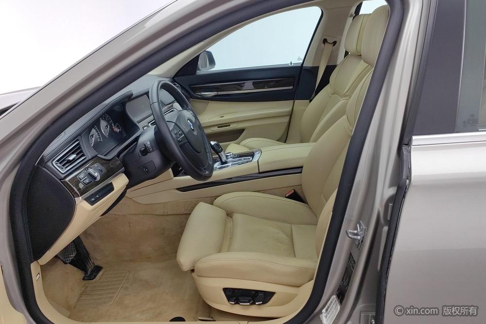 BMW 7 Series 2009 модификация 740Li Luxury – фото 18