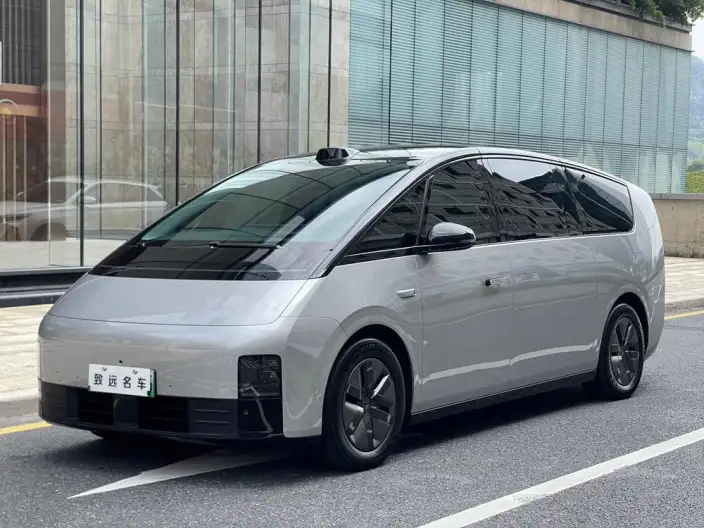 Li Auto MEGA 2024 Model Ultra Edition