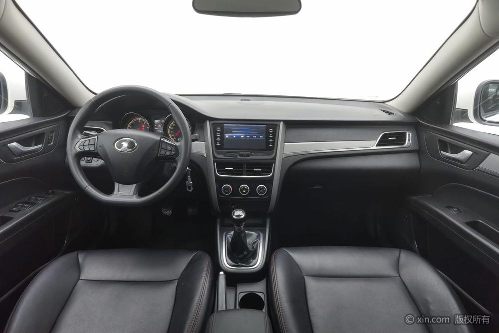BESTUNE B30 2016 модификация 1.6L Manual Luxury – фото 13