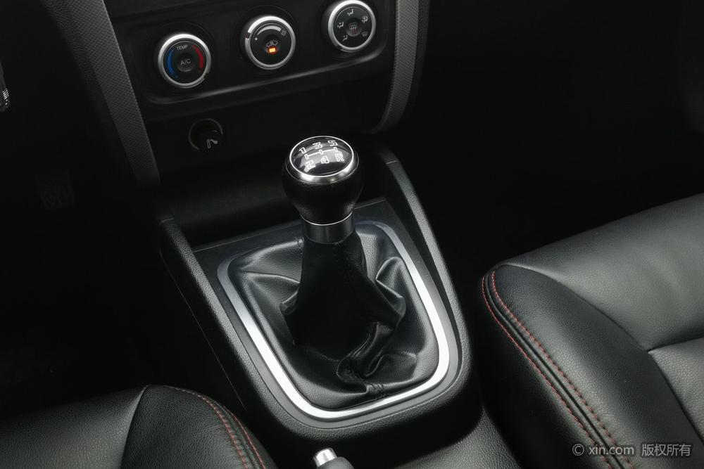 BESTUNE B30 2016 модификация 1.6L Manual Luxury – фото 15