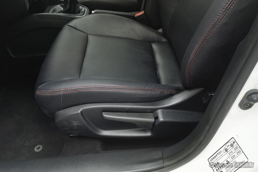 BESTUNE B30 2016 модификация 1.6L Manual Luxury – фото 18