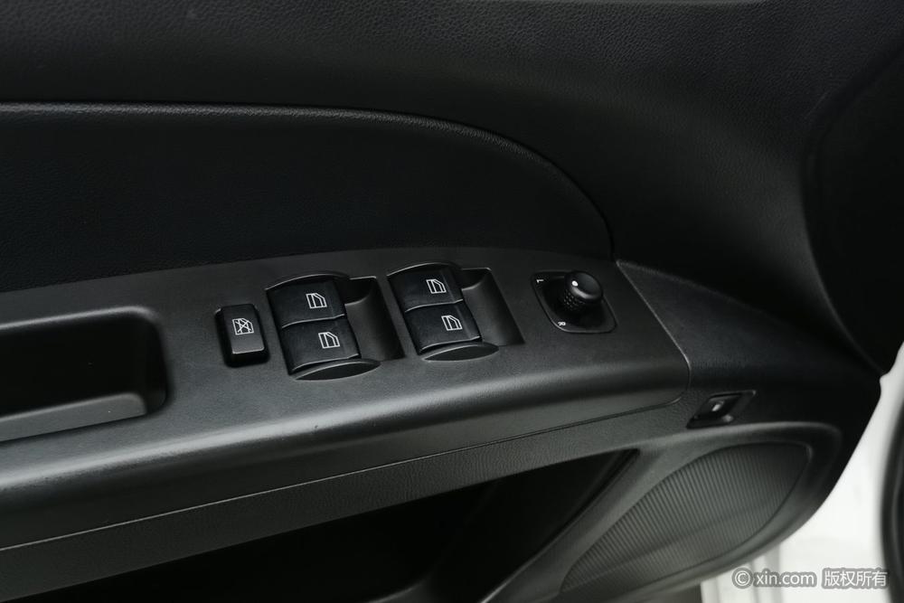 BESTUNE B30 2016 модификация 1.6L Manual Luxury – фото 22