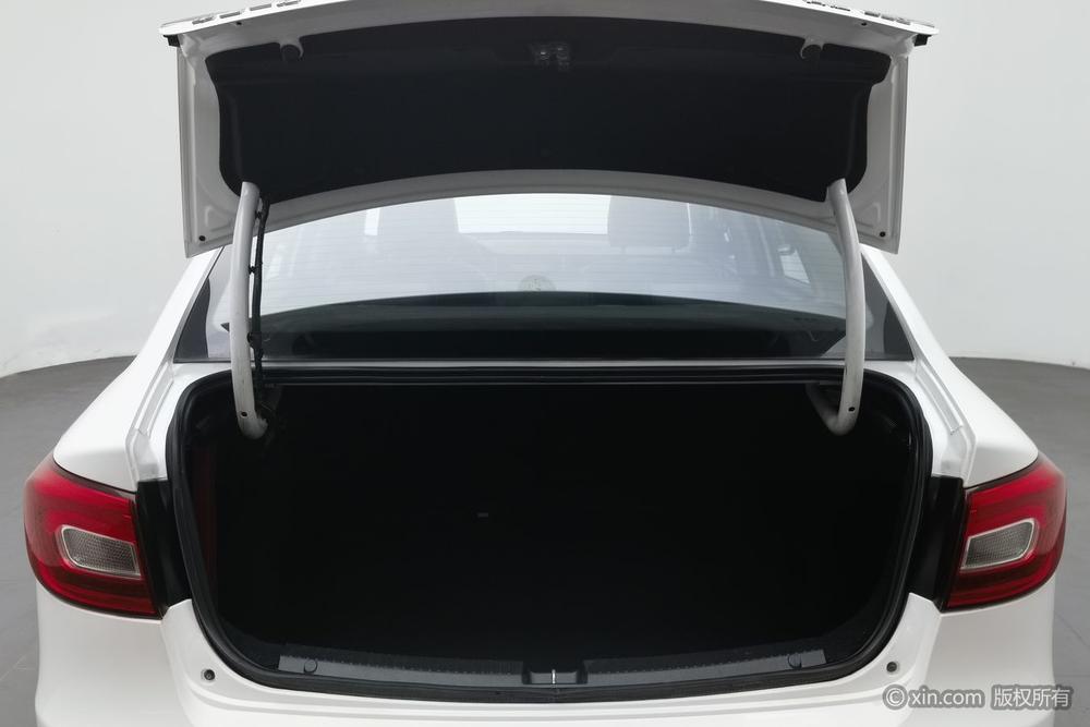 BESTUNE B30 2016 модификация 1.6L Manual Luxury – фото 23