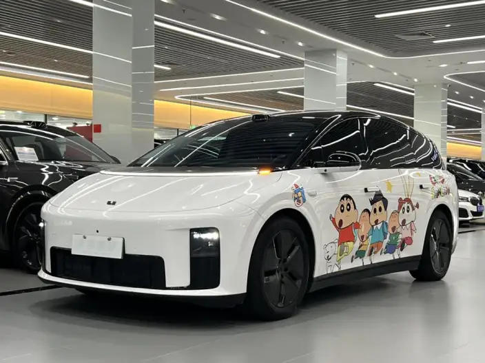 Li Auto i8 2025 Model Standard Edition