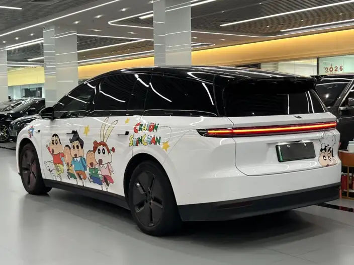 Li Auto i8 2025 Model Standard Edition