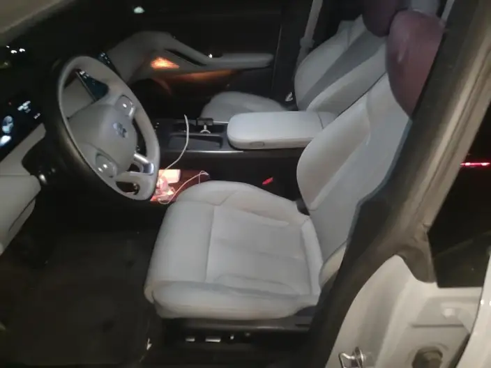 NIO ET5T 2024 Model 75kWh – фото 10