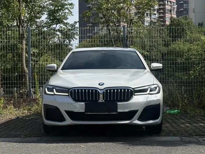 BMW 5 Series 2023 Model Facelift 530Li Leading Model M Sports Set