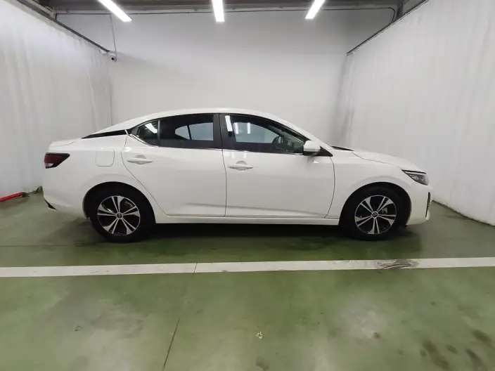 Nissan Sylphy 2023 Model 1.6L CVT Yuexiang Edition – фото 8
