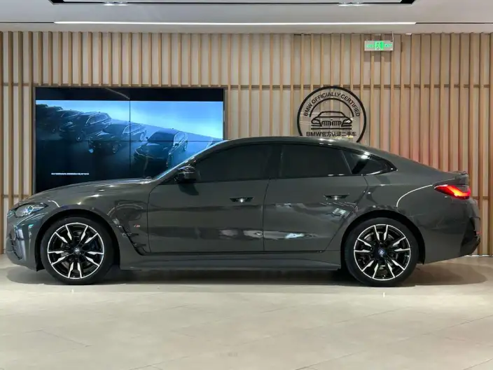 BMW i4 2022 Model M50